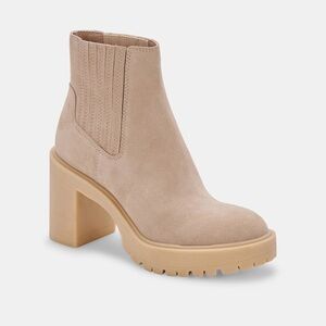 Dolce vita castor h20 booties size 7.5 in color dune